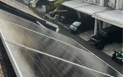 PLTS rumah tinggal 3,72 kWp di Serpong, Tangsel oleh Ufuk Hijau Energi